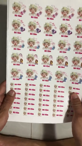 Sticker Tên và ảnh Bé in theo yêu cầu.Dùng để dán bình sữa... chống nước dùng được trong máy tiệt trùng hoặc nước đun sôi