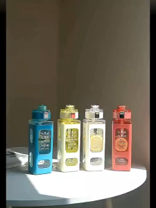 1 Piece White 700ml Sports Water Bottle Portable Sippy Cup. Suitable for Outdoor Sports Cycling and Carrying!