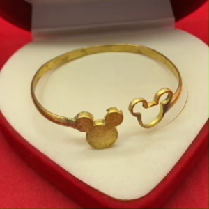 กำไล C ทองเหลือง ฉลุลายแฟชั่น ฟรีไซส์ ทองเหลืองโบราณ งานดิบ ไม่ได้ชุบ กำไลแฟชั่น พร้อมส่ง