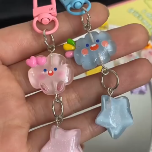 INDO - Keychain Liontin Motif Kartun / Motif Beragam untuk Gantungan Kunci Anak