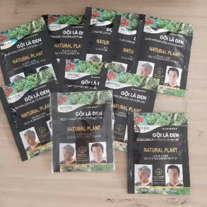 Gội là đen Matrix giúp mái tóc đen tự nhiên che phủ tóc bạc (10 gói x 25ml)