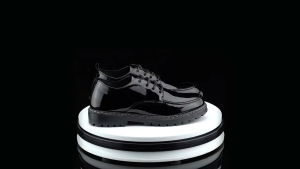 รองเท้าหนังสไตล์อังกฤษมาใหม่ 2024 แฟชั่นรองเท้าหนังลำลองผู้ชายเกาหลี เรียบหรู เงาสวยงาม