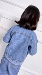 Jaket Jeans Anak Perempuan Denim Jeans Brata Snow Blue & Black Lembut Dan Nyaman Stylish Size S - XXXL Usia 1 s/d 10 Tahun Karakter Pita Random BY DE STORE FASHION