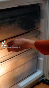 ภาชนะบรรจุอาหาร Tupperware FreezerMate Set ฝาทอง