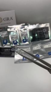 เพชร Moissanite(โมอีส) TRILLION SHAPE รูปทรงสามเหลี่ยม ไซส์ 3x3mm.-10x10mm. Clarity: vvs1 Color: D เพชรสังเคราะห์คุณภาพน้ำร้อย เพชรขาวสะอาด