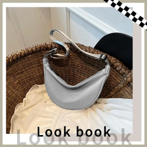 Wulove พร้อมจัดส่ง กระเป๋าสะพายคาดอกแฟชั่น สวยดีไซน์ทันสมัยแนวสปอร์ต ใส่ของจุกจิกได้ รูปทรงกระทัดรัดพกพาสะดวก สีสวยเข้าได้กับทุกชุด ปรับขนาดไซซ์ได้ตามต้องการ ราคาสุดคุ้ม