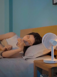 ส่งจากไทย JAVIT พัดลมพกพาไร้สาย 6นิ้ว ชาร์จUSB 4ระดับ ใช้ได้12ชม. มอเตอร์ไร้แปรงถ่าน แบบตั้งโต๊ะ-ถือมือ