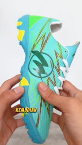 Muhsa.co - Sepatu Futsal Catalyst Spectrum Pink-blue Bubble Gum