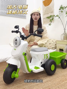 Xe máy điện trẻ em có đèn có nhạc chân ga XM688