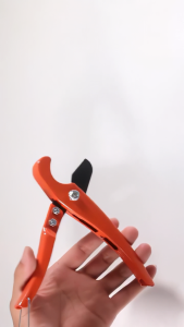 Gunting Pipa PVC 16-32MM Plastik Pipa Paralon Tang Potong Pipe Cutter Cut Pipa - 6523