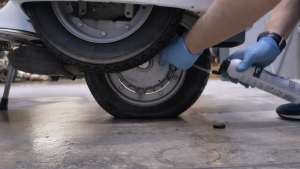 Mafra QUICK SPRAY-Restores Tyre Pressure and Seals Puncture Hole 300ML