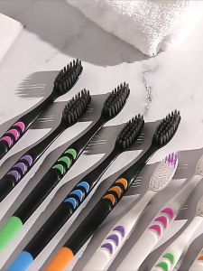 Set Sikat Gigi Dewasa Ultra Soft Multi-Pak 10pcs - Warna-Warni