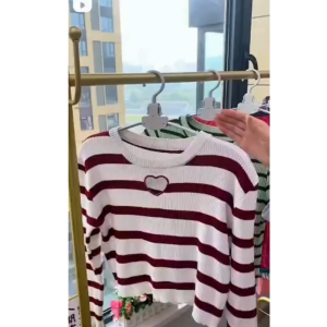 Hanger Gantungan Baju Pakaian Lipat Gantung Jemuran Travel Traveling Jemur Pakaian Praktis Bahan Plastik Praktis Portable