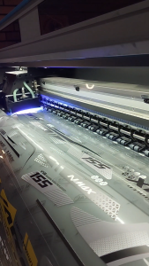 STIKER STRIPING TRANSPARAN NMAX OLD FACELIFT LIS STICKER UV SEMI FULL VARIASI DESAIN RACING MODEL SIMPEL MINIMALIS BAHAN MAX DECAL PREMIUM CUSTOME DESAIN BISA COD WARNA BIRU HITAM MERAH PUTIH RAINBOW PELANGI MOTIF TERBARU - RON Design