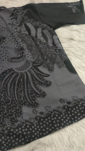Galeri Batik Ardev - Astunkara Kemeja Batik Pria Slim FIt Lengan Pendek Atasan Batik Warna Hitam