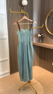 Premium Leather Strap Jeans Dress: Gaya Kasual & Elegan