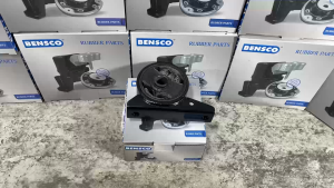 ENGINE MOUNTING DUDUKAN MONTING MESIN FR DEPAN MITSUBISHI NEW GALANT V6 E55 E 55 E-55 1993 1994 1995 1996 PART NUMBER MB 844274 MB844274 ORIGINAL MERK BENSCO MADE IN GERMANY