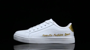 korea New casual shoes men shoes fashion Rubber shoes sneakers Low cut white shoes for men
