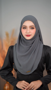 ฮิญาบรุ่น FARA HIJAB เหมาะสำหรับใส่รายอ ออกงานอิสลามหรือรับแขก HL91 รุสมีนีมุสลิม