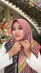 100% ORI JOURNEY SCARVES: Hijab Motif Reguler dengan Harga Promo