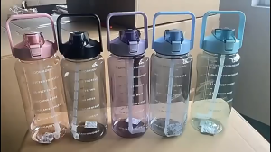 Large-capacity 2L Water Bottle With Scale INS High-value Gradient Straw Clear Plastic Drinking Bottle Office GYM Hiking Travel Camping Fitness Sport