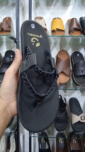 Grandable Marvin - Sandal Kulit Pria Dewasa Sendal Jepit Pria Sandal Jepit Pria Terkeren Sandal Kulit Garut Termurah Sendal Teplek Dewasa Remaja Sandal Flat Kekinian Sendal Casual Simple Terbaru Sandal Japit Cowok / Cowo Sandal