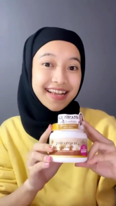 Precious Skin Thailand Niacinamide 5% Moisturizing Whitening Cream / Cream Pemutih Badan 200g