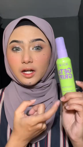 Dazzle Me Setting Spray Dewy Fix 60ml