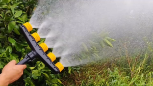 TR04 หัวฉีดน้ำต่อสายยางแบบ 5 หัว[12]