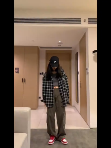 Multi-Saku Retro Merah Muda Pinggang Tinggi Celana Kargo Spice Girl Dance Longgar Lurus Celana Kargo