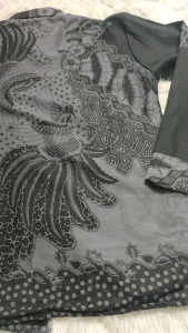 Galeri Batik Ardev - Astunkara Kemeja Batik Pria Lengan Panjang Slim Fit Atasan Batik Warna Hitam