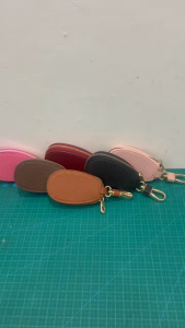 Dompet Gantungan Kunci Mobil / Motor Dengan Zipper Bahan Kulit PU Tebal