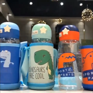 Botol Minum Anak Sekolah Motif Dino Bear Robot Karakter Lucu Tutup Sedotan Dan Tali Panjang BPA FREE