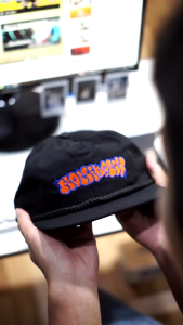 Topi Six Panel Hokidoky: Desain Logo & Ukuran M2500