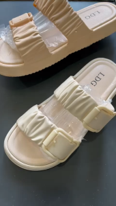 sandal selop wanita karet jelly ban dua gesper  LDG 2289