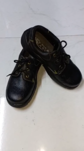 GIẦY BẢO HỘ LAO ĐỘNG ABC CHỈ VÀNG MŨI SẮT CHỐNG ĐINH