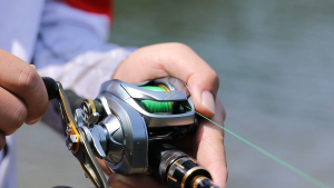 Sougayilang Gulungan Pancing 11 + 1 Bantalan Bola 7.6:1 Rasio Roda Gigi Kecepatan Tinggi Baitcasting Reel Pancing Titik tangan kanan
