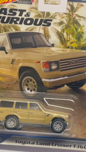 Mô hình xe Toyota Land Cruiser FJ60 Fast and Furious Series 1:64 Hot Wheels Premium