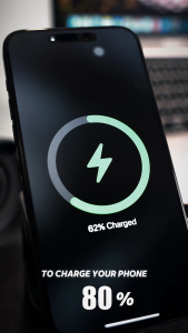 ENERGEA MagCube 3 in 1 Qi2.0 Magnetic Fast Wireless Charger Dock