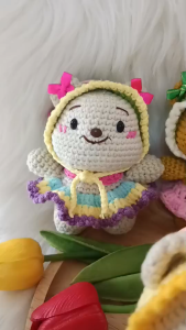 🐻🐻พวงกุญแจน้อนหมี และเคสใส่ยาดมน้อนหมีแฮนด์เมดงานถักไหมพรม พร้อมส่งจ้า🌈