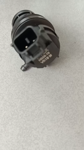 มอเตอร์ฉีดน้ำฝน ฉีลล้างกระจกหน้ารถ วีโก้ วีออส รถตู้คอมมูเตอร์  TOYOTA VIGO  VIOS G2 COMMUTER  มีลูกยากกันน้ำให้ครบ