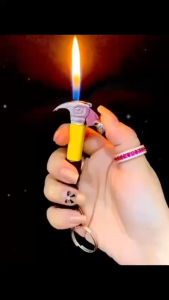 bật lửa móc khoá cây búa kim loại - xài gas