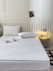 Waterproof Quilted Mattress Protector With Pillowcase Cotton Thicken Fabric Fitted Bedsheet Bed Foam Cover Fully Garterized Bed Cover
