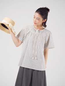 GIORDANO Nữ Áo sơ mi tua rua vỏ sò cổ tròn tay áo raglan sọc đơn giản thời trang mùa hè áo sơ mi thường ngày 18344613