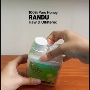 MADU RANDU ASLI MADU MUEZZA Grade A uk. 500GR 100% PURE NATURAL HONEY MADU ASLI MURNI ALAMI dari NEKTAR BUNGA RANDU dg Rasa Madu Manis & Lembut Pilihan Kesukaan Keluarga sbg Minuman Kesehatan & Kebugaran