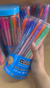 ปากกาลูกลื่น YOYa โยย่า ด้ามยาว ขนาดหัวปากกา 0.5 มม. สีน้ำเงิน | คลังกระดาษ