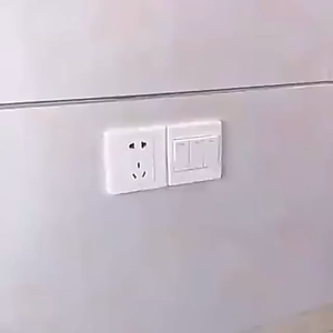 Stand Holder Charging HP & Remote / Holder Tempel Dinding Multifungsi