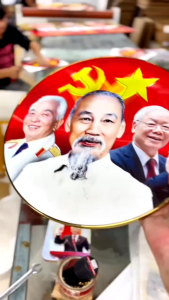 Tranh treo tường hình tròn. Bác Hồ Bác Giáp Bác Nguyễn Phú Trọng tranh tráng gương 4KHD sáng bóng.