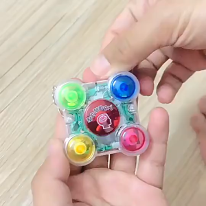 Fun Memory Game Keychain Puzzle Interactive Repeat Flashing Kids Brain Logical Training Toys