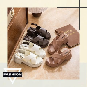 KDAShop รุ่นยอดฮิต   รองเท้าแตะแฟชั่นผู้หญิง เป็นงานสวมสายไขว้ แถมมีสายรัดส้นให้ด้วย ทรงสวย สีสันดี แมทช์ง่าย ราคาถูก  ใครไม่มีโคตรเอาท์